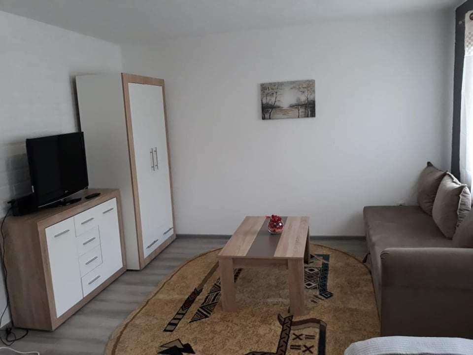 Apartments Bozena Яйце Экстерьер фото