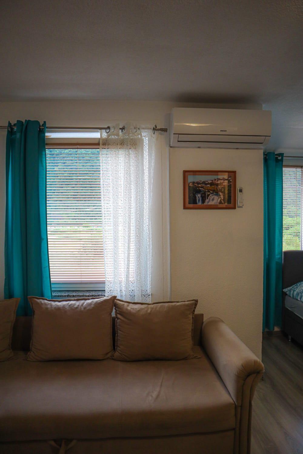 Apartments Bozena Яйце Экстерьер фото